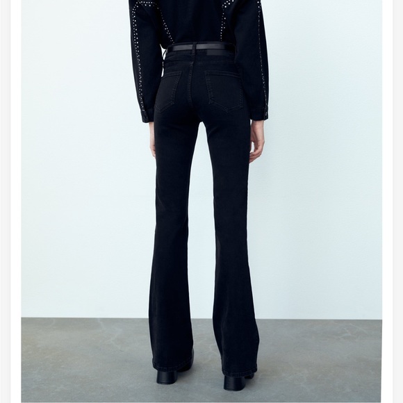 Zara High Rise Flare Jeans - Picture 4 of 12